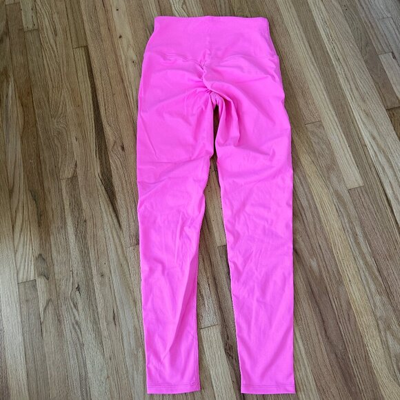 Pink Workout Set - Picture 5 of 7